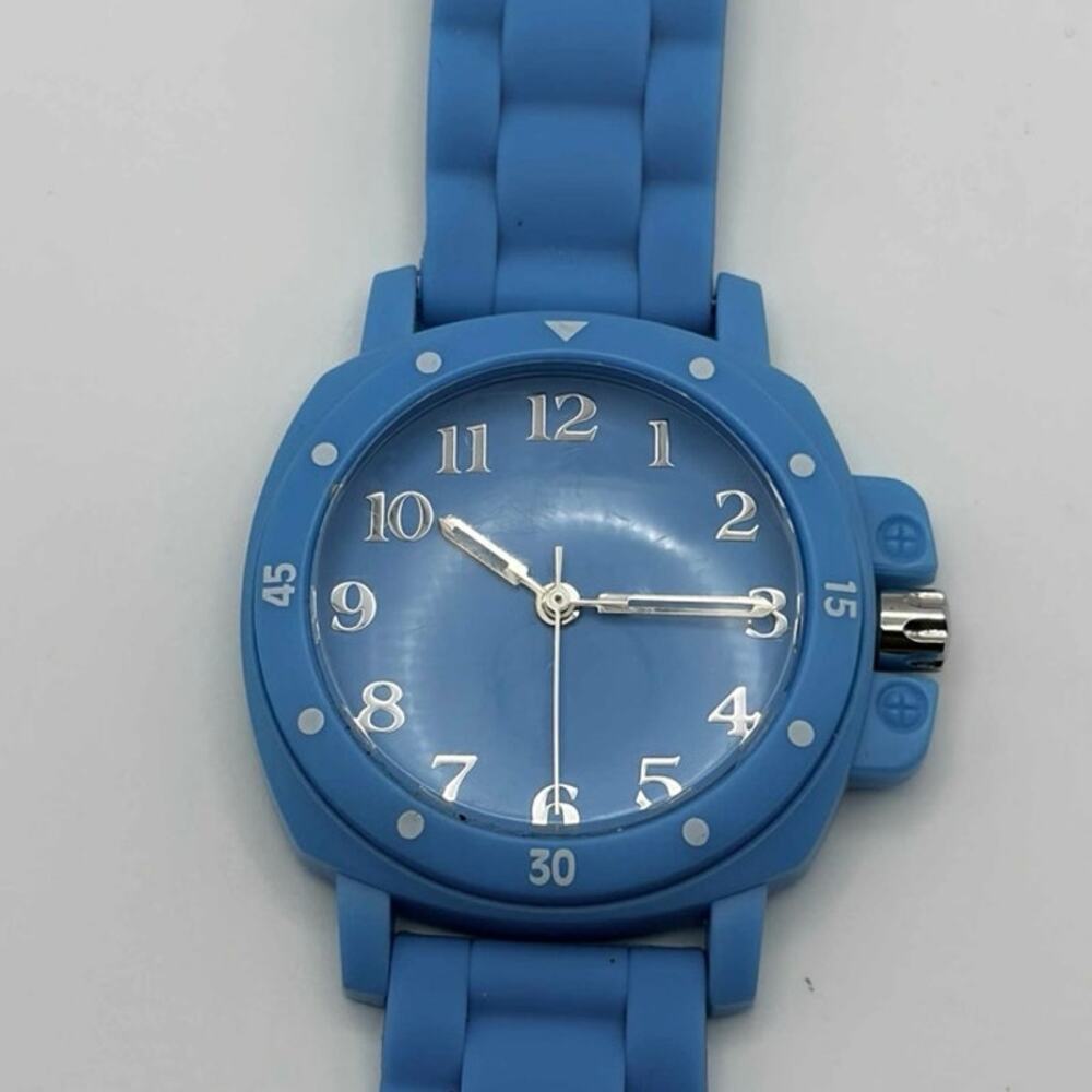Blue Retro Watch - Picture 3 of 5